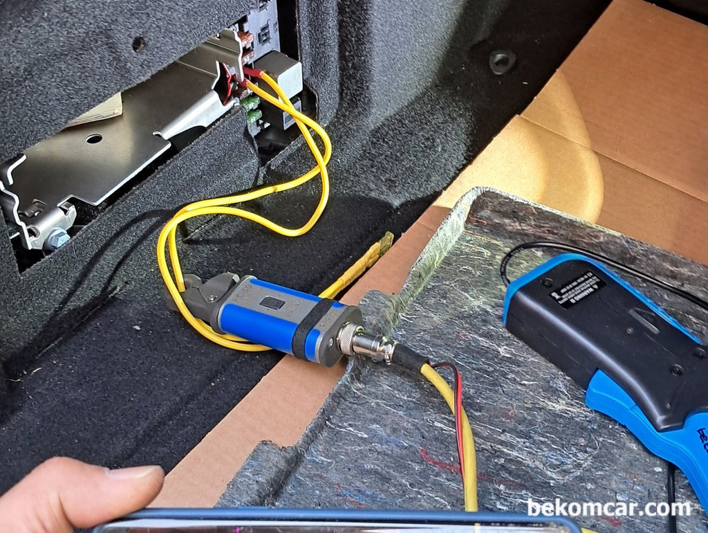 정상 vs. 고장난 연료펌프 파형비교, 벤츠 E200K 시동꺼짐 진단 정비 사례|ベコムカー (bekomcar)