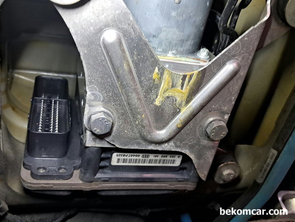 BMW F10 528i 중고DSC 구하기, 부품번호 확인방법|bekomcar.com