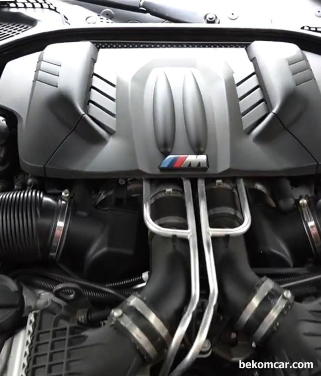 BMW F10 M5차량 P0175 P0172 공연비농후 경고등으도 인젝터, 산소센서, 에어플로우센서, 점화코일, 점화플러그, PCV밸브 교체해도 똑 같습니다.|贝科姆汽车 (bekomcar)