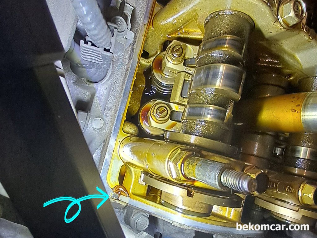 벨브커버 가스켓 작업시 모퉁이는 본드처리 중요|bekomcar.com
