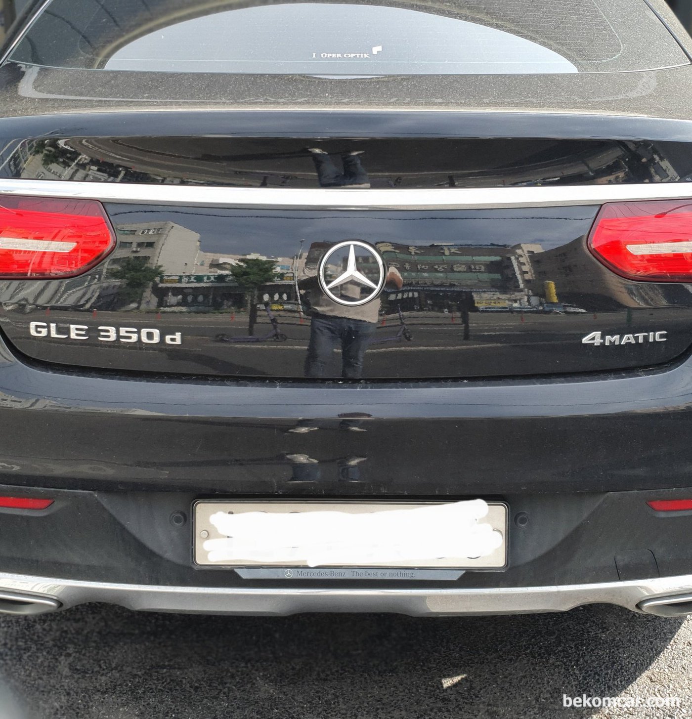 실린더압축압력센서 파형측정 에 사용된 벤츠 GLE350D 이다. 휘발유엔진 에 비하여 디젤엔진 은 실린더압축압력센서 측정을 위한 준비과정이 좀 더 걸린다.|بيكومكار  (bekomcar)