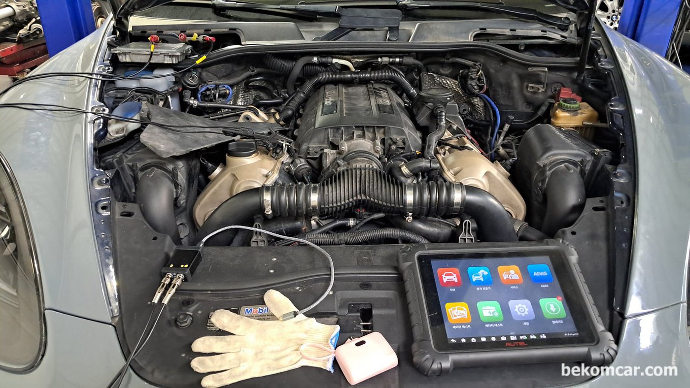 포르쉐 카이엔 V8 4.8L P0016 타이밍 고장코드 분석 과정이다. 대체적으로 작업성은 좋다. 다만 뱅크1의 바리오캠 플러스 솔레노이드 밸브 위치가 좀 까탈스럽다.|베콤카 차량정밀진단