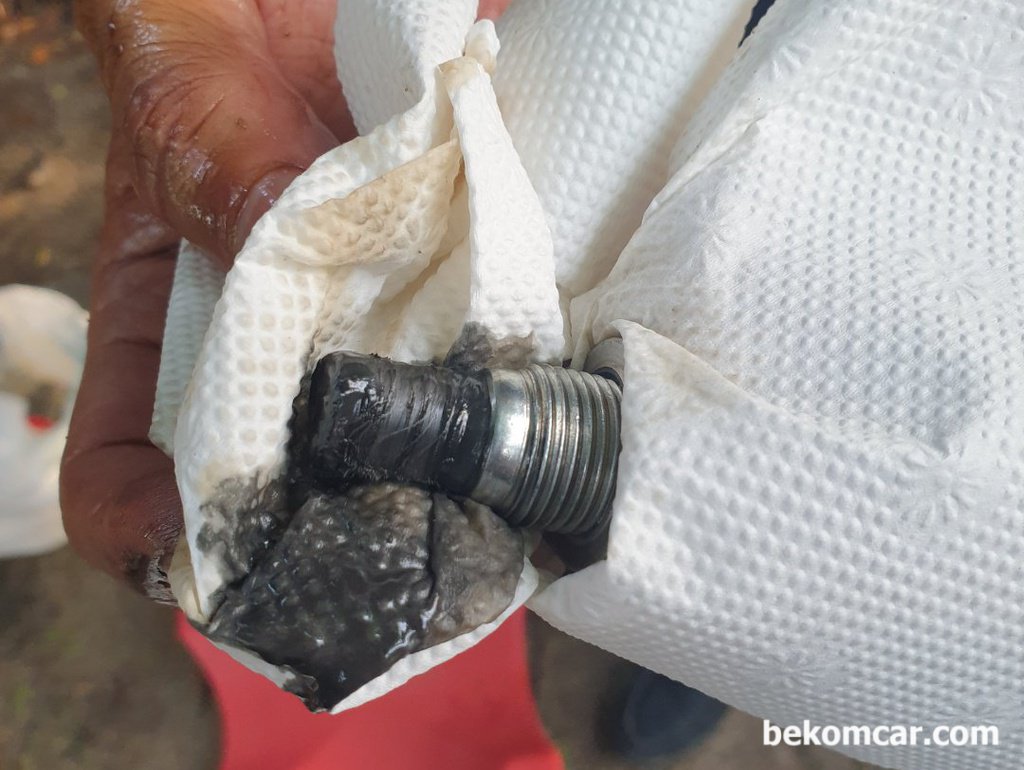 Mobile ATF change service, 2013 Honda Civic 1.8L|bekomcar.com