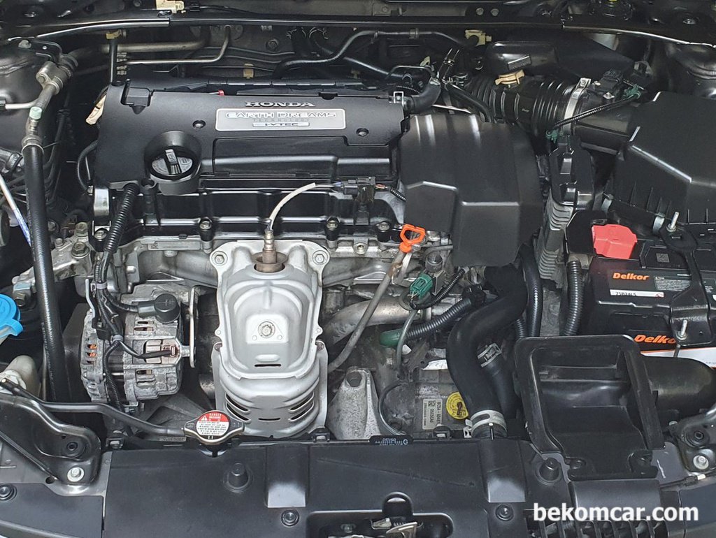 어코드 9세대 2.4L 엔진룸 누유부분 위치, 중고차 구입후 점검사항|bekomcar.com