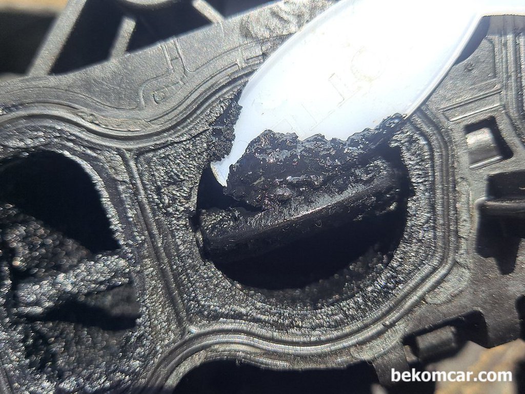 GDI직분사 터보등 인테이크 카본찌꺼기 청소|bekomcar.com