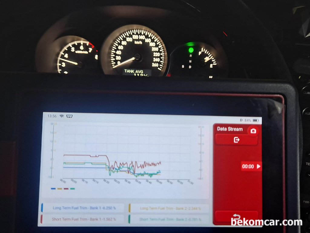 렉서스 GS350 차량, 연료보정값 진단 분석|ベコムカー (bekomcar)