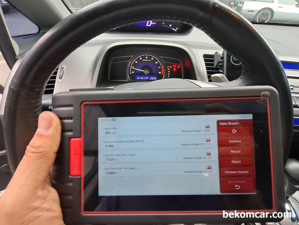 2007년 8세대 시빅 2.0 Total Fuel Trim측정값 -12.50%|bekomcar.com
