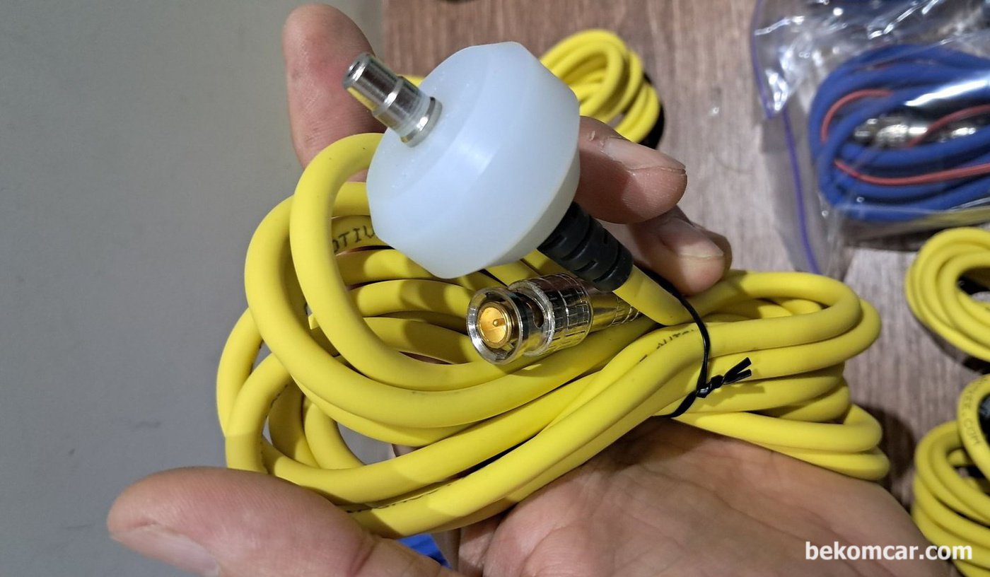 ROTKEE PDS 피에조 펄스센서 이다. 정밀한 맥동 파형 측정과 노이즈 최소화 고급케이블등 품질이 매우 좋다. 베콤카에서 ROTKEE 국내대리점으로 PDS센서뿐아니 다른 좋은 프로브 센서등을 수입하여 정비사에 공급하고 있다.|ベコムカー (bekomcar)