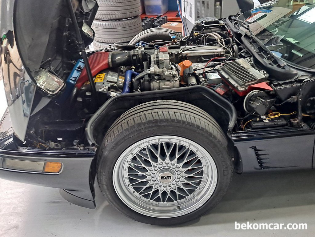 부짜모터스에서 만난 쉐보레 스포츠카 콜벳 C4|بيكومكار (bekomcar)