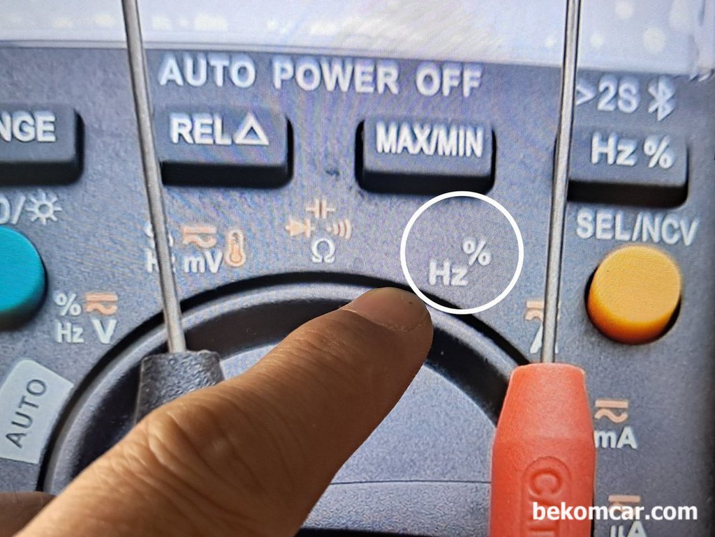 주파수 측정에는 오실로스코프가 최적,  멀티테스터도 사용가능|bekomcar.com