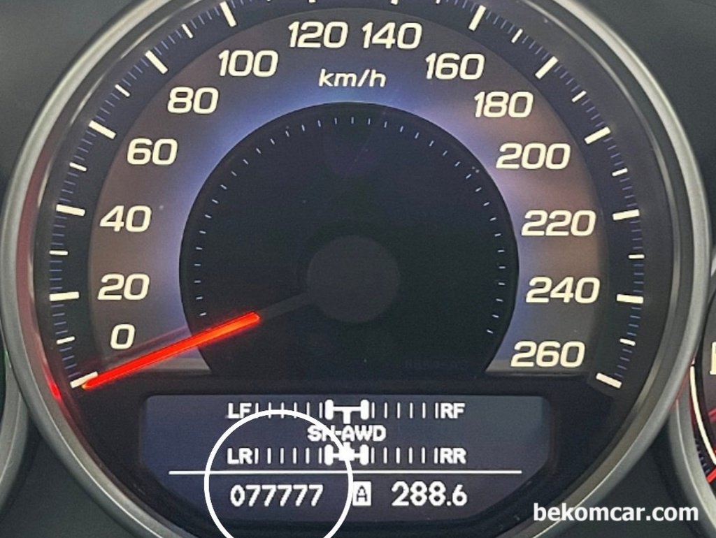 혼다 레전드 주행키로수가 77,777km 이다|ベコムカー (bekomcar)