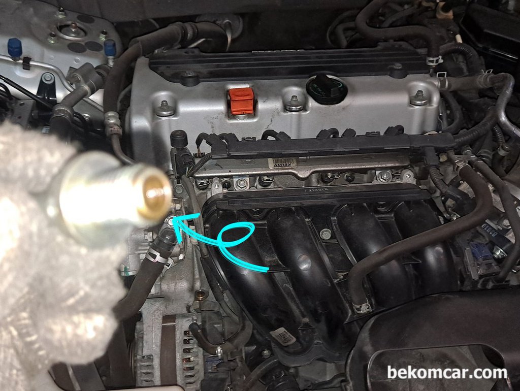 베콤카 건강검진, 어코드 8세대 4기통 PCV 벨브 청소|bekomcar.com