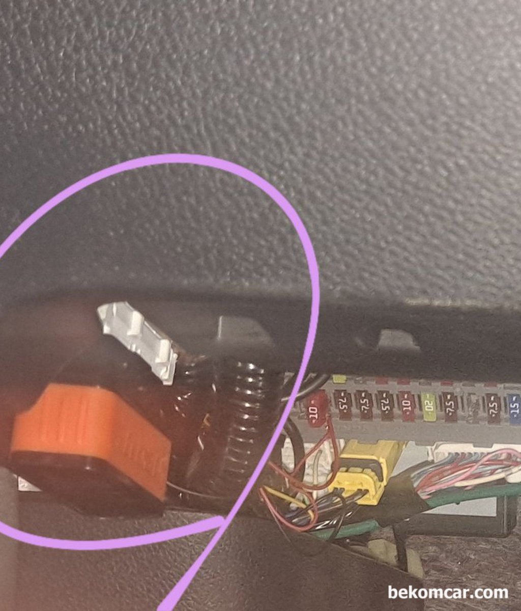 어코드 9세대 OBD2 연결어떻게 하나요? OBD2 콘넥터를 못 찾겠어요.|ベコムカー (bekomcar)