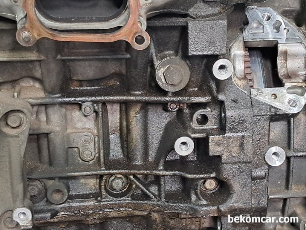 혼다 V6 J35엔진누유 부분중 캠새프트쓰러트 커버|ベコムカー (bekomcar)