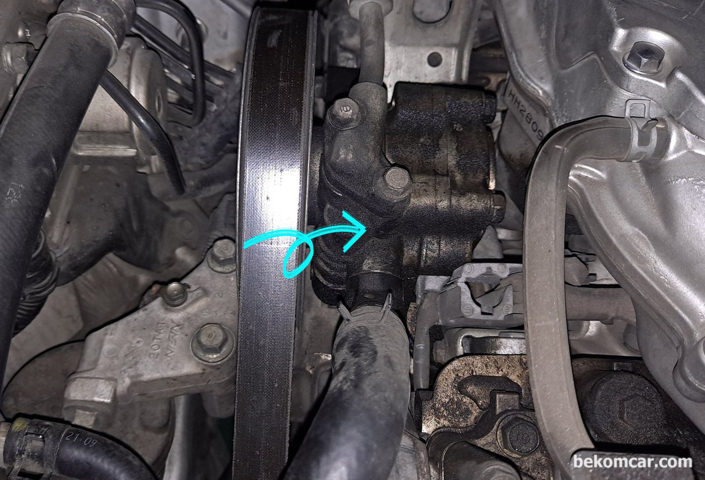 혼다 어코드 CRV 시빅 등포함 K24 K3시리즈의 파워펌프 누유도 흔한것중 하나이다. 파워오일 누유위치에 따라 단순히 O링만으로 해결될수도 있다.|bekomcar.com