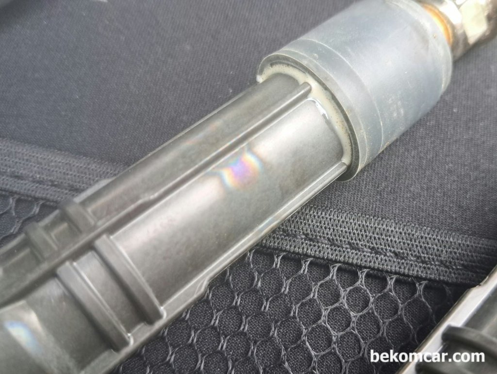 점화코일 교환시 참고사항, 전기화상 데미지 흔적파악하는 방법|贝科姆汽车 (bekomcar)