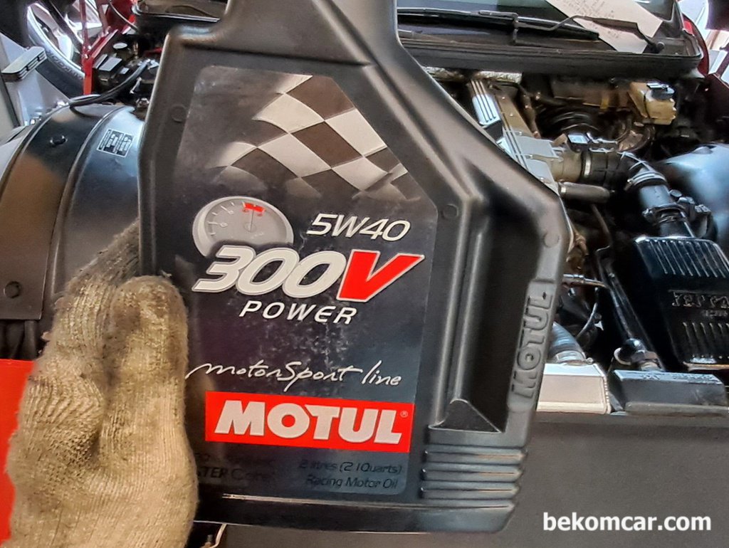 스포츠카 페라리 M456, 엔진오일 Motul 300V 교환|베콤카 중고차구매진단