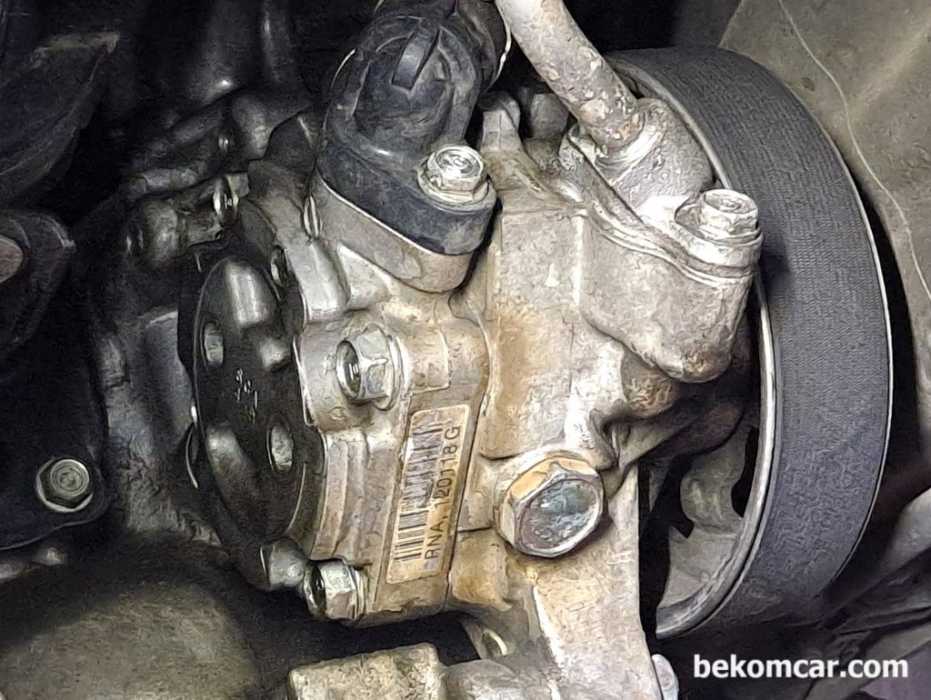 혼다 시빅8세대 1.8L 파워펌프 누유체크|bekomcar.com