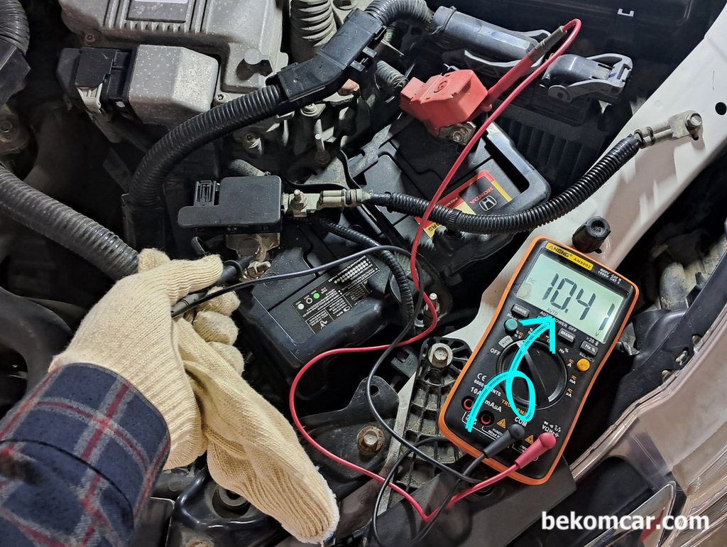 중고차 구매점검 배터리 전압측정, 혼다 어코드 사례|بيكومكار (bekomcar)