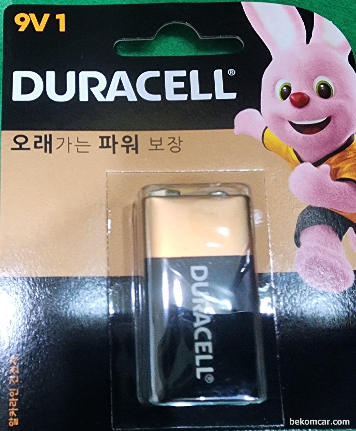피코 전류계 TA018 에는 완전 새것 듀라셀 9V 배터리를 사용했다. 싸구려 알리발 배터리 사용하면 노이즈 있다고 한다. 맞는 말이다. 안정적  전기공급은 매우 중요하다.|베콤카, 차량정밀진단