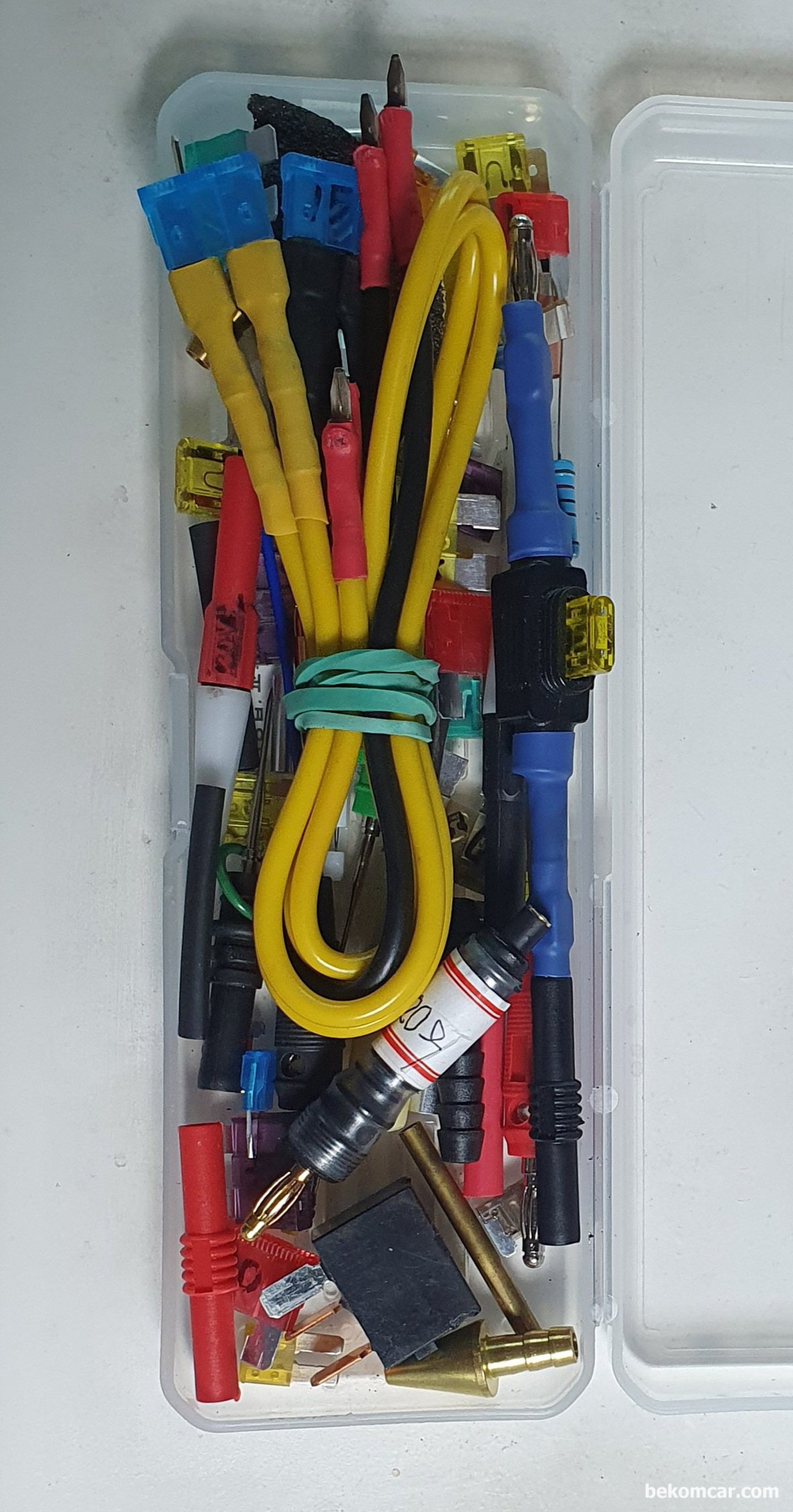 베콤카 정비사 맞춤식 교육으로 사용할 자잘한것들, 그래도 다 용도가 있음. 물론 전기적 고장 진단시나 연료펌프 블로우어 모터등 모듈진단에도 사용함.|bekomcar.com