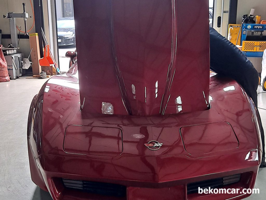 쉐비 콜벳 C3 앞 모습, 인증절차를 준비중이다|bekomcar.com