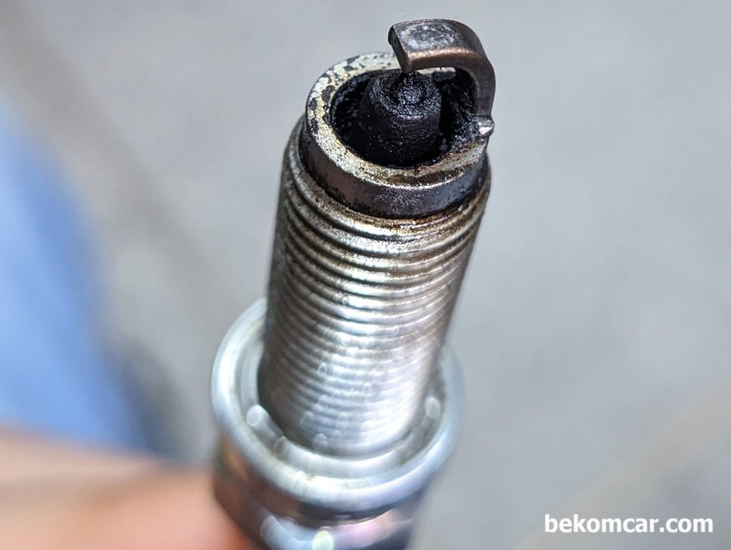 점화플러그 진단으로 엔진상태 파악, 혼다 어코드사례|bekomcar.com