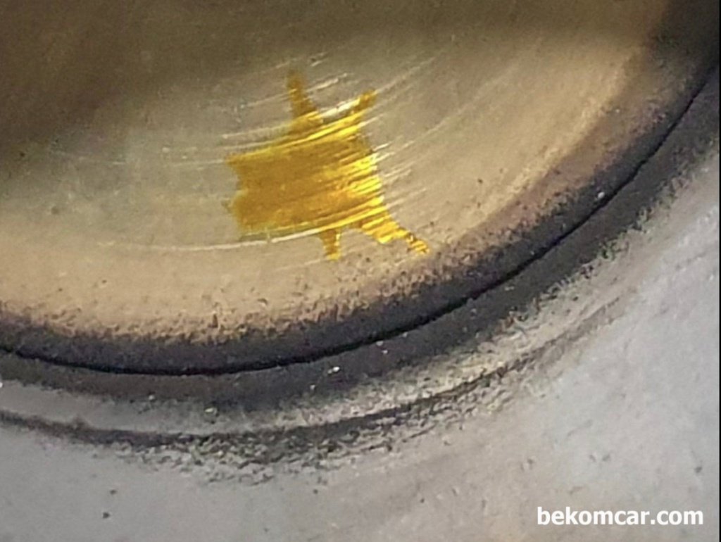 혼다 시빅 쓰로틀바디 청소전후의 모습|bekomcar.com