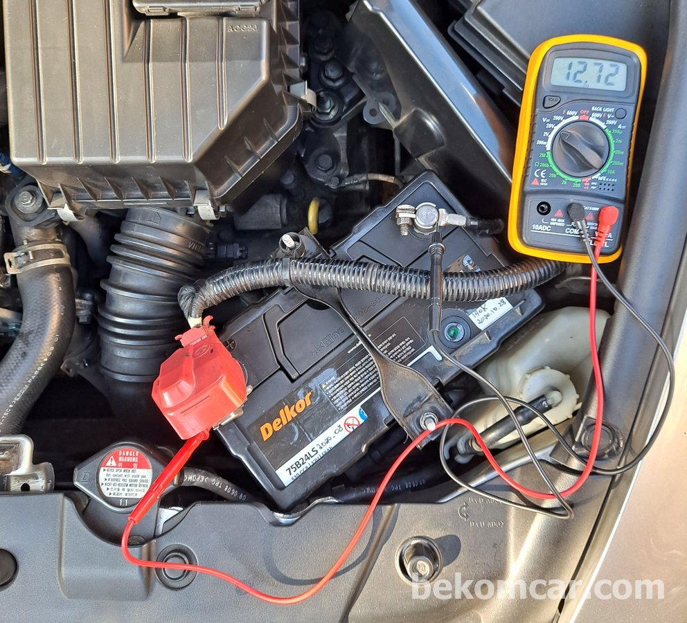 一般 バッテリー状態 開始前のバッテリー電圧 ベコムカー Bekomcar