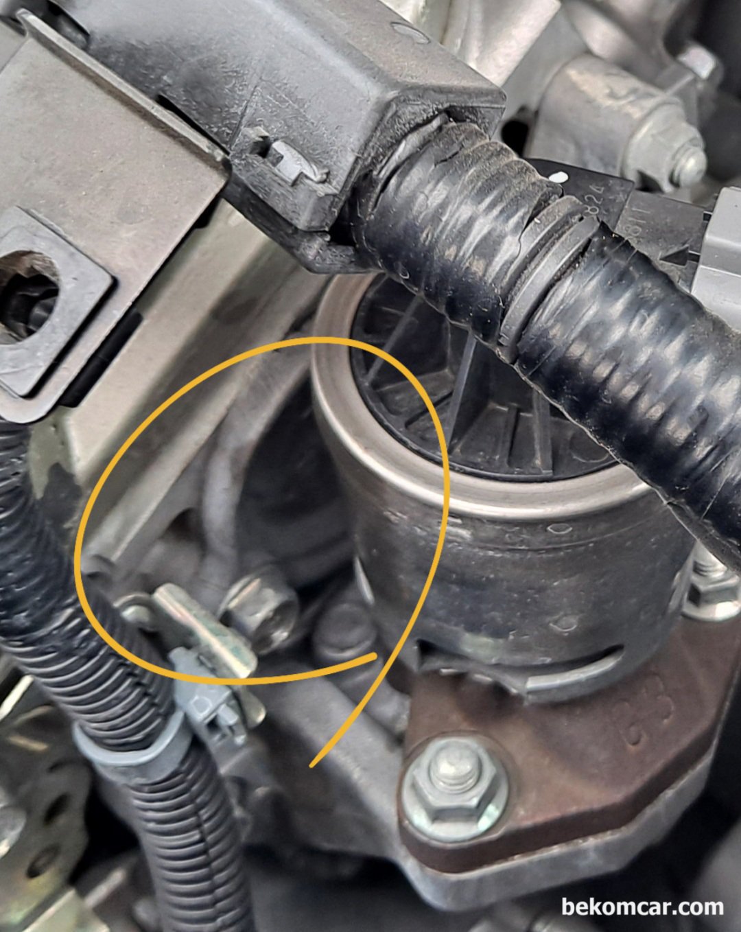 Used car inspection of Honda camshaft seal oil leak, None|bekomcar.com