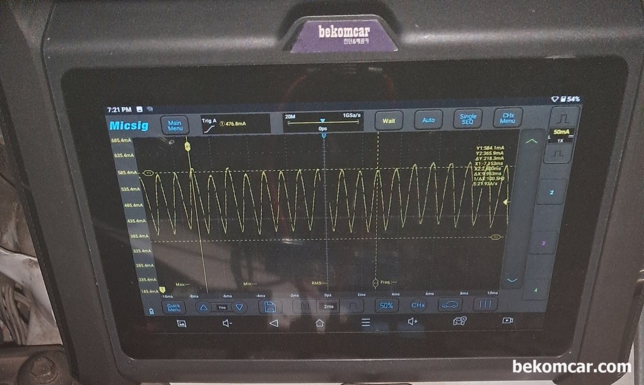 NF쏘나타 연료펌프 건강상태, 파형분석 6,000RPM 5A전류사용, NF쏘나타 연료펌프 파형을 분석해본다. 커뮤테이터는 8개를 기준으로 각 각 전류사용량 측정으로 다양한 모터상태를 알 수 있다. 모터는 약 6,000rpm으로 회전하고 있다.|bekomcar.com