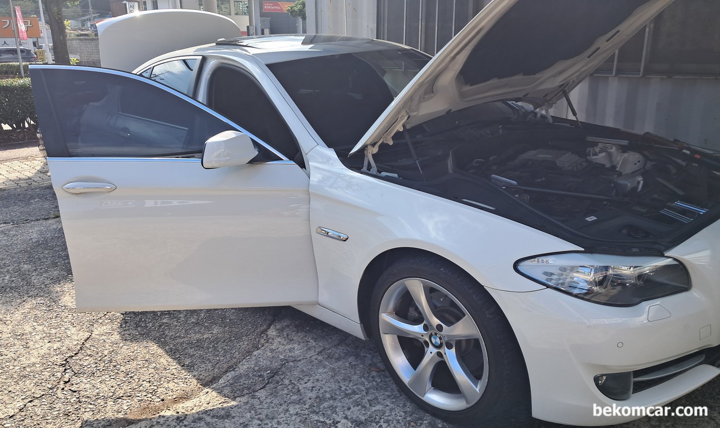 BMW F10 CD9304 린통신 에러 DME 수리사례, BMW F10 CD9304 린 통신 에러 DME 수리사례이다. DME 엔진 컴퓨터 수리후 장작을 준비중이다.|ベコムカー (bekomcar)