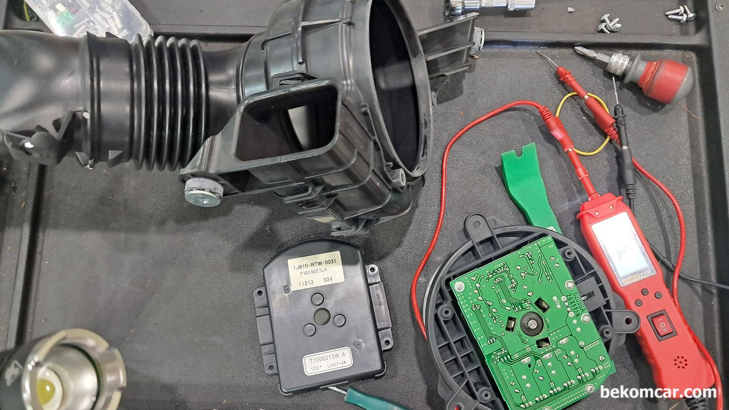 3상 브러시리스 모터 파형기록, 혼다 CRZ IMA IPU 팬모터, 혼다 CRZ, 시빅, 인사이트, FIT (재즈) 등에서 사용되는 혼다 하이브리드 IMA IPU 3상 브러시리스 팬모터 이다. 모터 제어 모듈에서 고장이 흔하게 발생한다. 평상시에 팬 모터 관리를 잘 한는것이 고장을 예방하는 길 이다. 하이브리드 배터리 냉각시스템은 먼지와 습기등에 민감하다.|بيكومكار  (bekomcar)