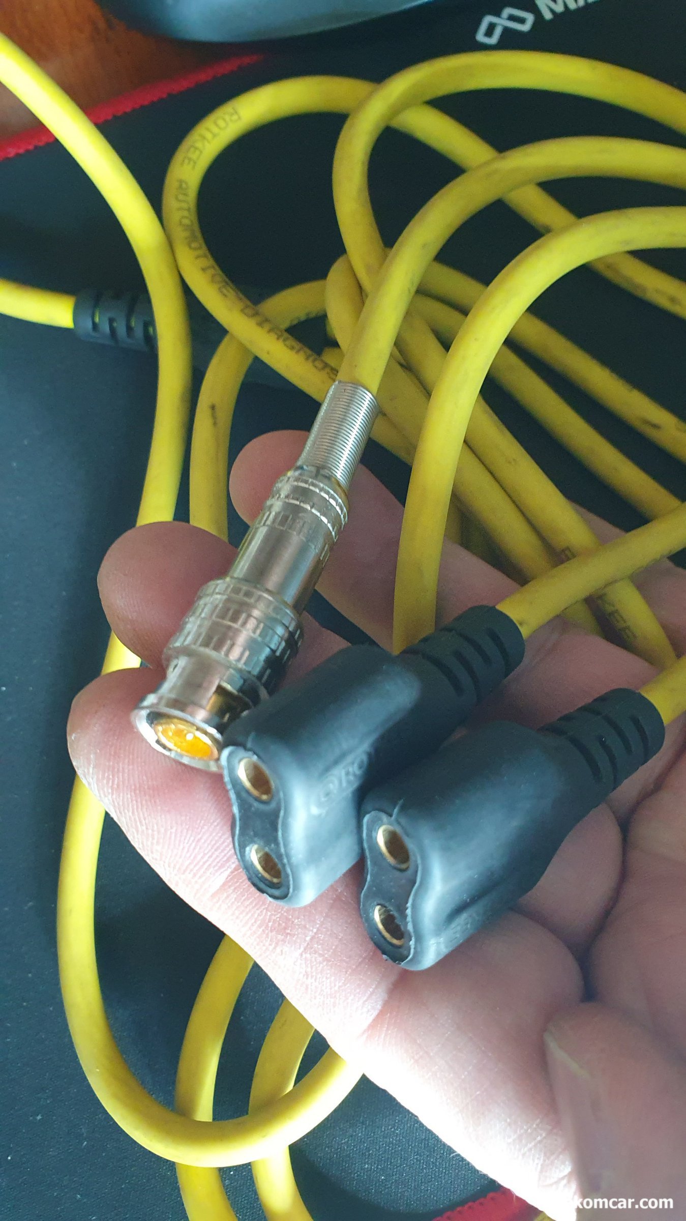 자동차전용 오실로스코프 BNC케이블 구매기준, 자동차전용 오실로스코프 BNC케이블 구매시 코넥터 부분 도금상태도 중요하다. 베콤카에서 국내대리점으로 수입 유통하는 ROTKEE BNC케이블이다.|ベコムカー (bekomcar)