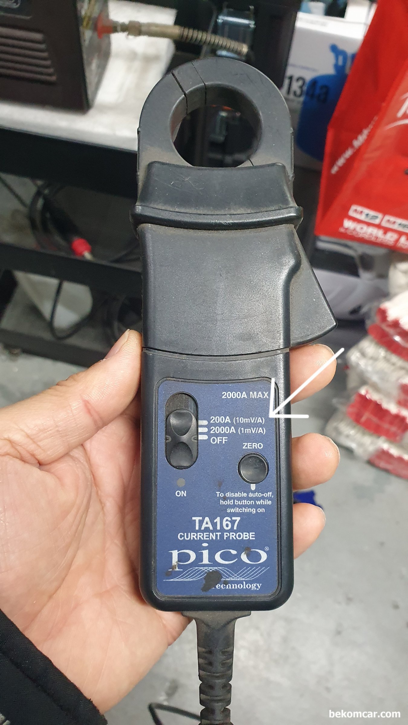 피코스코프 전류계 TA167 (200A & 2000A) HS512Max 스코프 세팅방법, HS512Max에서 피코스코프 전류계 TA167 세팅으로,  200A (10mV/A)는 배수를 100으로 그리고 2000A(1mV/A)는 배수를 1000으로 하면된다.|베콤카 차량정밀진단