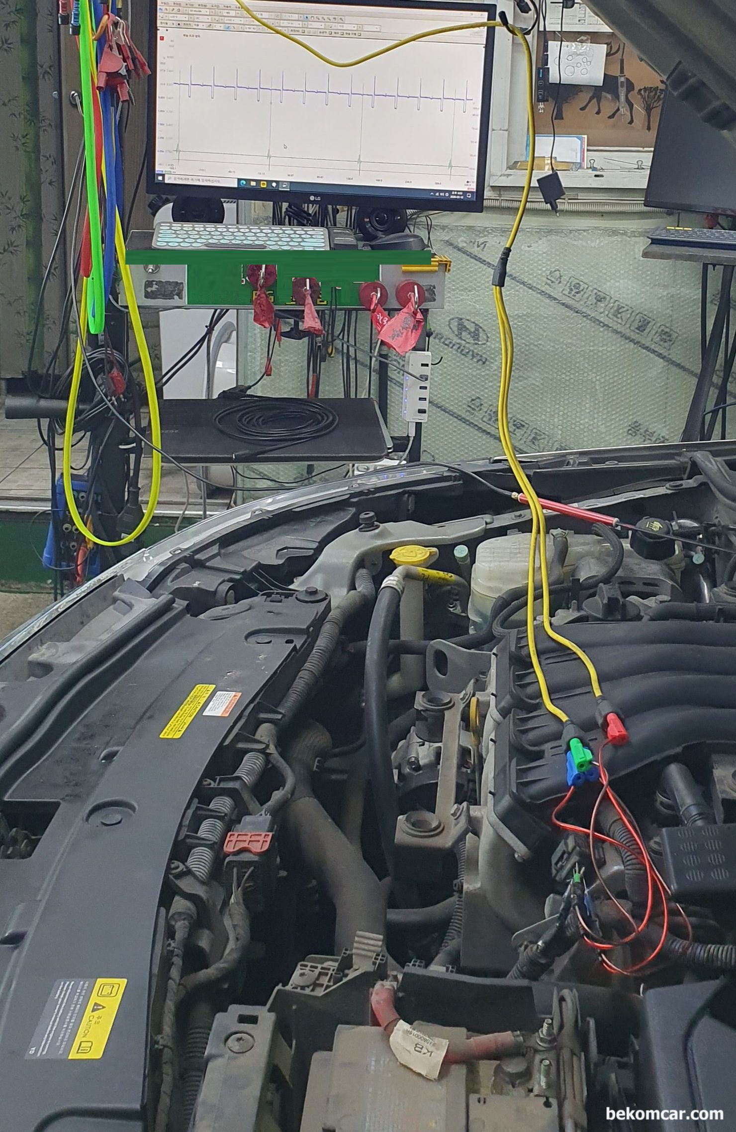 1채널로 6개 탐침측정 가능한 ROTKEE TL-MIX6 인젝터 파형측정 사례, 1채널에서 6개 탐침측정 가능한 ROTKEE TL-MIX6 활용 사례, 인젝터 파형측정 과정이다. 측정 차량이 4기통 차량이기에 TL-MIX6의 6개 탐침 중에서 4개만 사용하였다.|بيكومكار  (bekomcar)