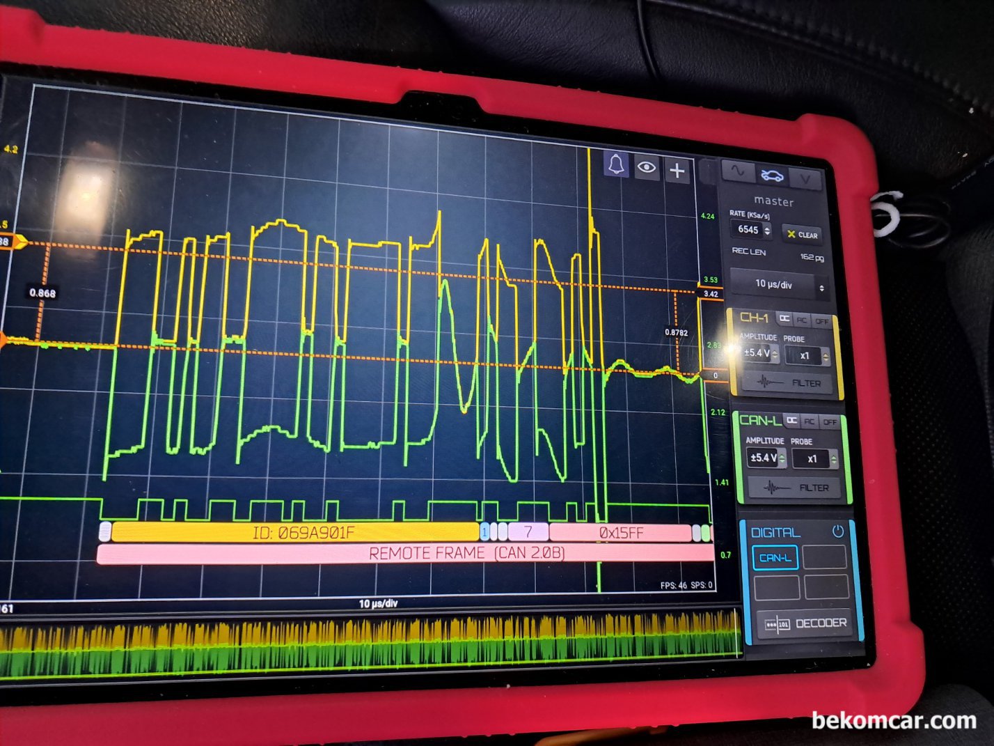 지엠대우 알페온 GMLAN 캔 통신 파형측정 기록, 전체 캔 통신 파형을 타임라인에 맞추어 보면 순간 캔통신 파형 왜곡이 발견된다. GMLAN 데이터통신 진단 차량은 지엠대우 알페온 차량이다.|ベコムカー (bekomcar)