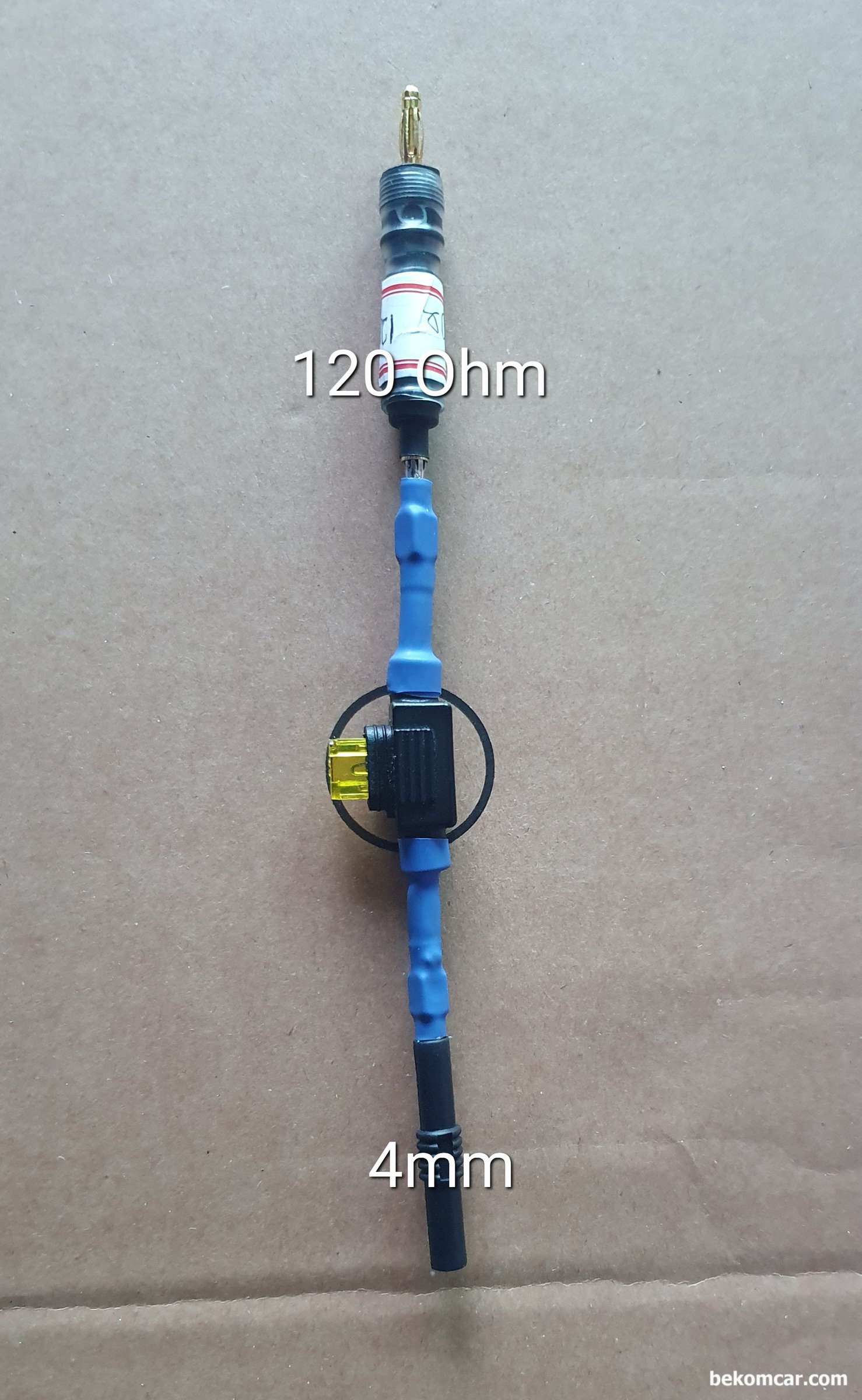 캔통신 부하전압강하 교육용 회로구성 특공 만들기 기록, 캔 통신 종단저항을 포함하여 다양한 회로점검 및 교육에 사용되는 휴즈블럭 과 저항 구성이다.|bekomcar.com