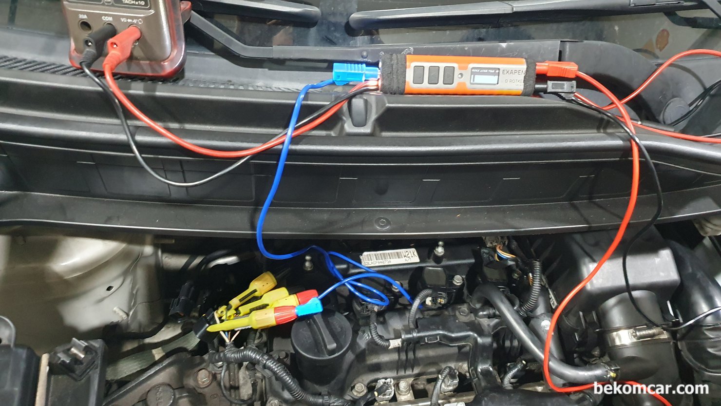 기아자동차 레이 산소센서 P0134 진단 기록, 기아자동차 레이 산소센서 P0134 산소센서 자체보다 하네스에서 전압 강하가 있거나 ECM 그라운드 배선에 점검이 필요한 것으로 진단 되었다. 기아자동차 산소센서 점검 메뉴얼을 프린트하여 산소센서 코넥터에 4개의 배선이 있는데 하나씩 점검하고 있는 과정이다.|贝科姆汽车 (bekomcar)