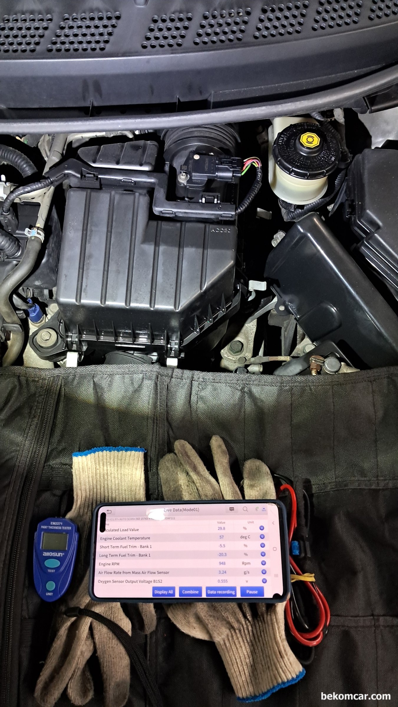 수원 중고차매매단지 출장 혼다 시빅 중고차 점검, 수원 중고차매매단지 출장 혼다 시빅 8세대 1.8L  중고차 점검, 연료보정값 이 -20.0% 넘는다. 엔진룸 육안점검 및 데이터 분석결과 최종적으로 구매추천으로 이어지지 못 했다.|bekomcar.com