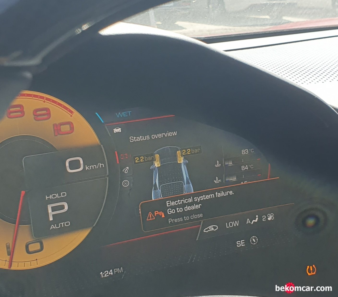 페라리 로마 3.9L V8 트윈터보 612마력 진단후 결과 점검 기록, 페라리 로마 3.9L V8 트윈터보 612마력 진단후 점검, Electrical system failure 에러가 표시된다. 원래 진단이슈가 해결되었다가 EEPROM 데이터 이전후 BCM에 저장된 프록시세팅 값 Propagination 작업이 없어서 표시되는 에러로 판단된다.|بيكومكار  (bekomcar)