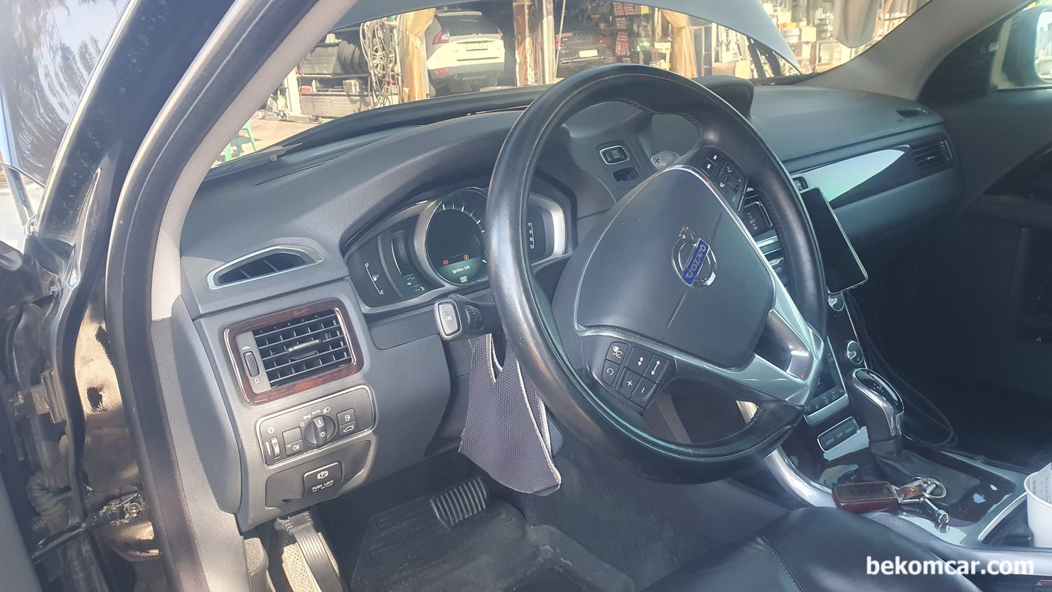 볼보 2014년형 S80T6 3.0L 트윈 스크롤 터보차량 P0171 공연비희박 진단.정비 기록, 볼보 2014년형 S80T6 3.0L 트윈 스크롤 터보차량 P0171 공연비희박 진단.정비 기록이다. 볼보 차량의 대표적인 S80 이다. 출장 진단 장소는 김포의 볼보성지 태성카 이다.|ベコムカー (bekomcar)